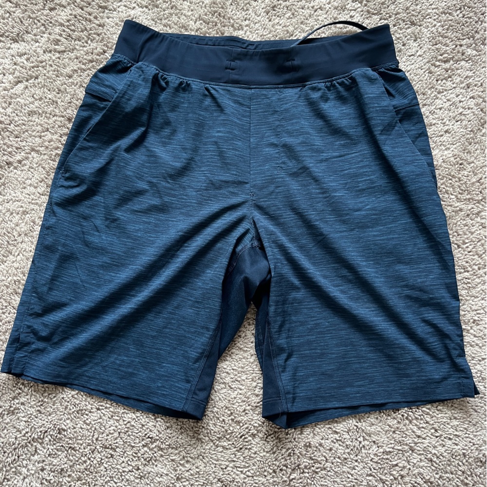Lululemon THE shorts 9 in inseam